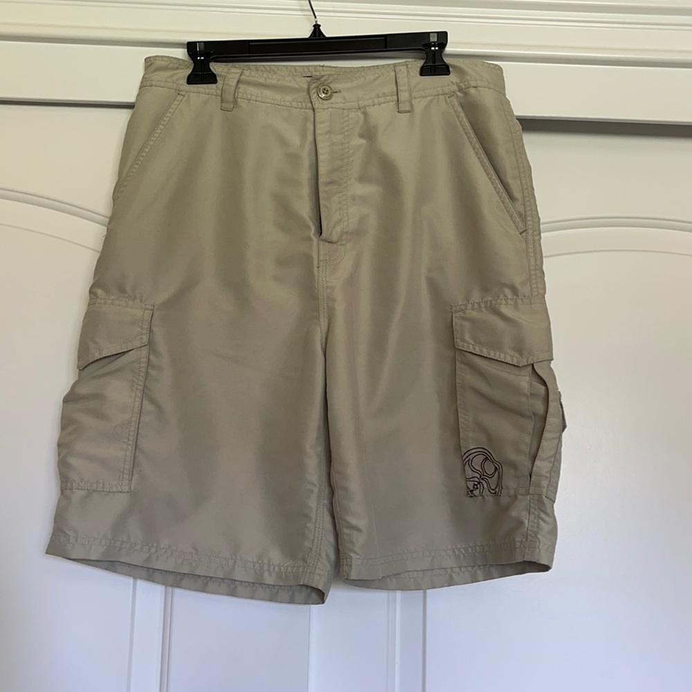 Flat Front Cargo shorts